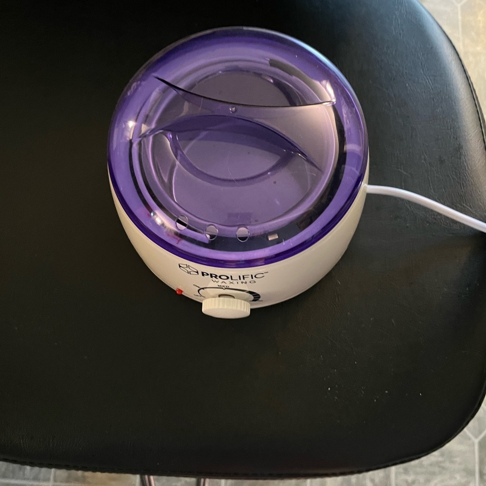 Prolific Purple and White Wax Warmer
